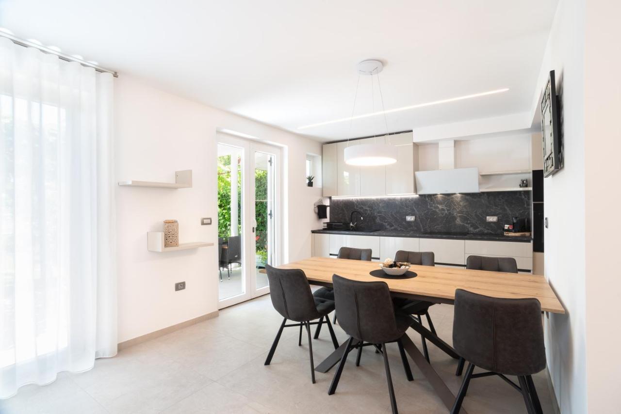 Lux Dolce Vista Apartment - ポルトローシュ エクステリア 写真