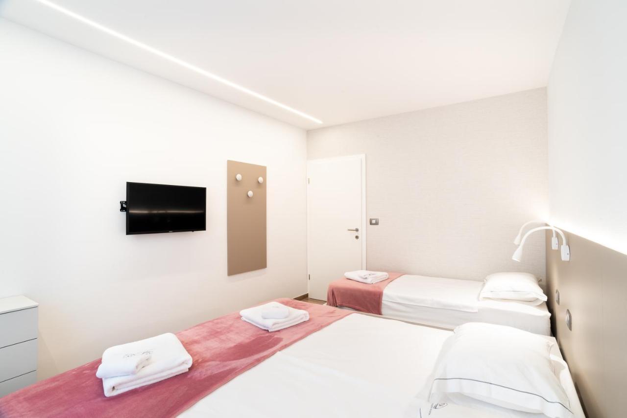 Lux Dolce Vista Apartment - ポルトローシュ エクステリア 写真