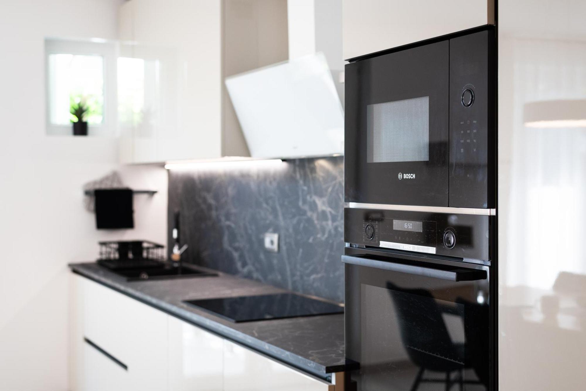 Lux Dolce Vista Apartment - ポルトローシュ エクステリア 写真