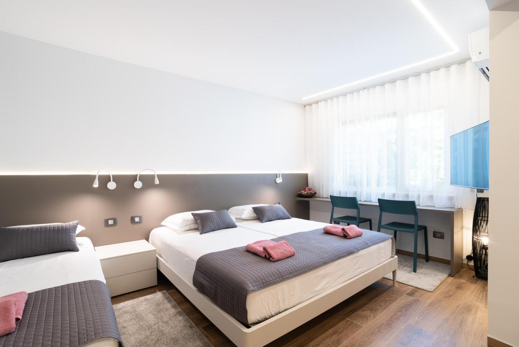Lux Dolce Vista Apartment - ポルトローシュ エクステリア 写真