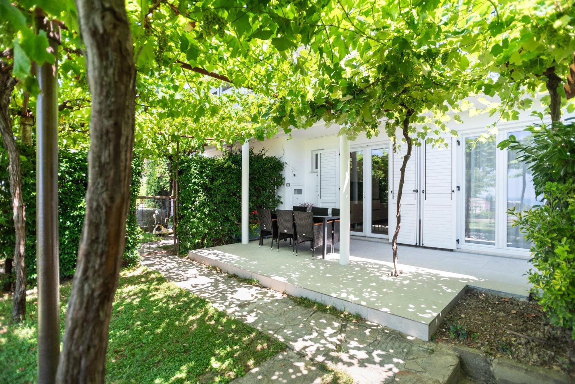 Lux Dolce Vista Apartment - ポルトローシュ エクステリア 写真